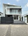 Ajahn Oasis: 5BR Duplex with Pool & Smart Tech