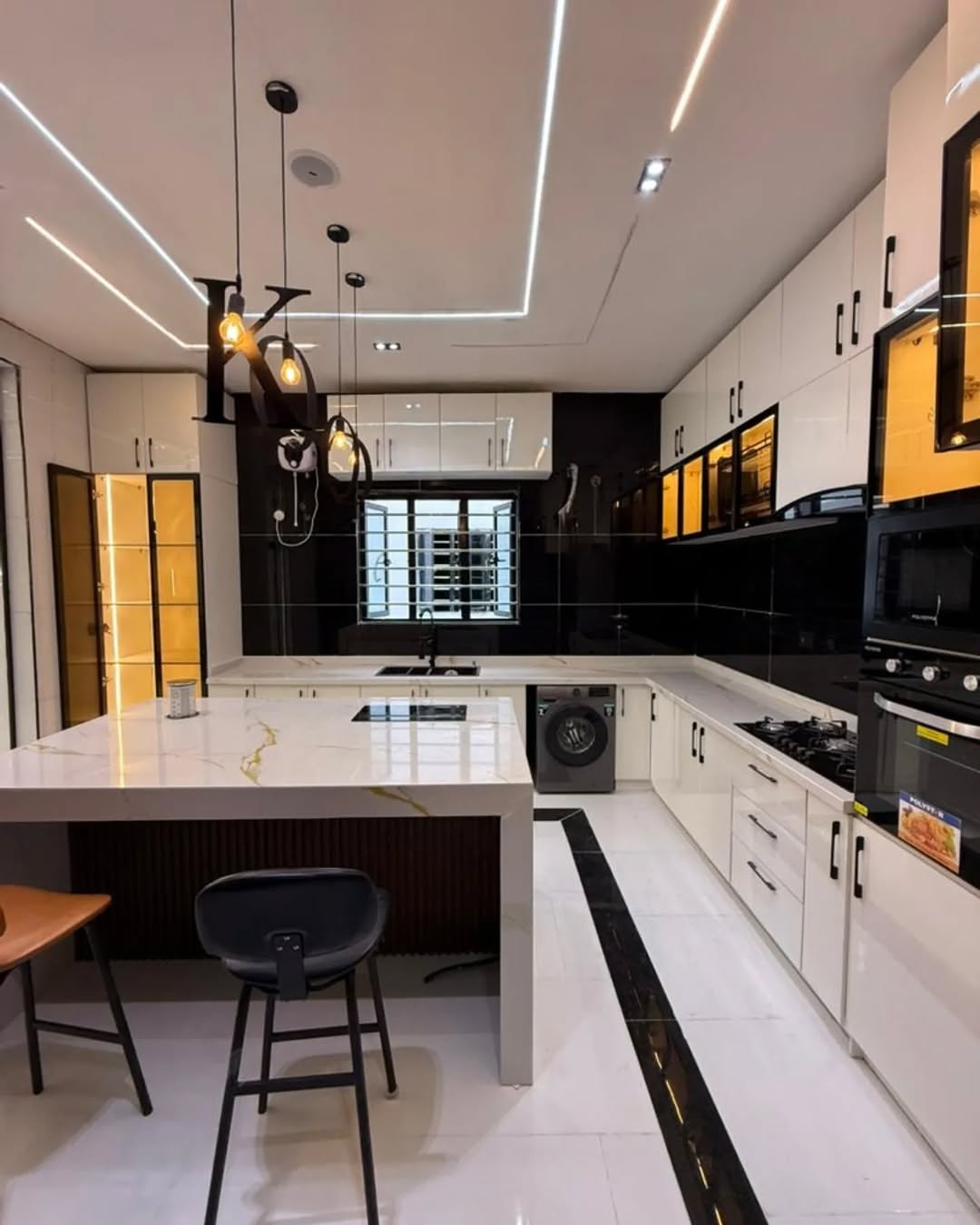 Exquisite 5-Bed Duplex in Ajah’s Premier Estate