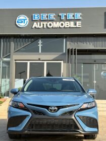 2024 Camry S.E: Style & Tech That Commands The Road