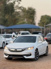 2017 Honda Accord: Unmatched Reliability & Style