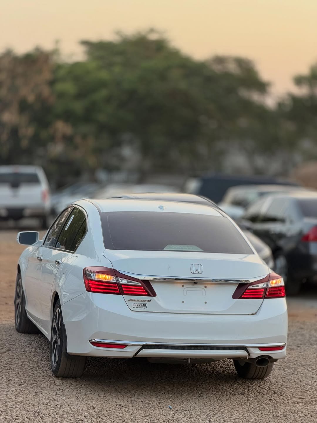 2017 Honda Accord: Unmatched Reliability & Style