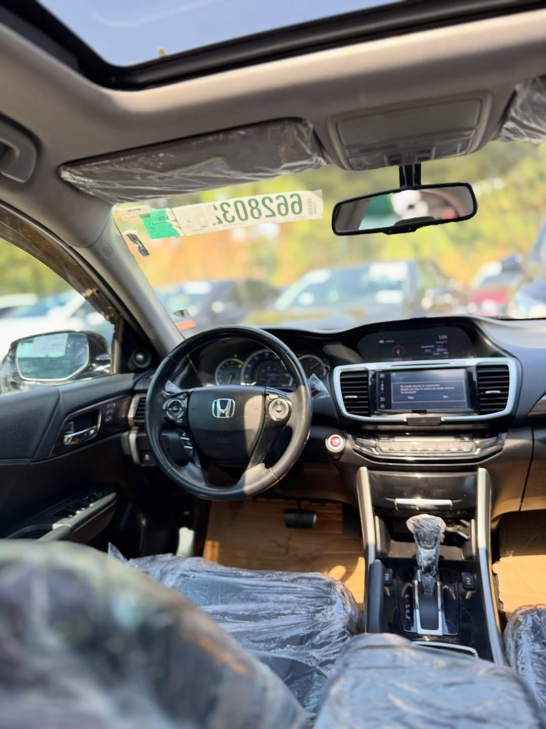 Immaculate 2017 Honda Accord EX-L: Duty Paid