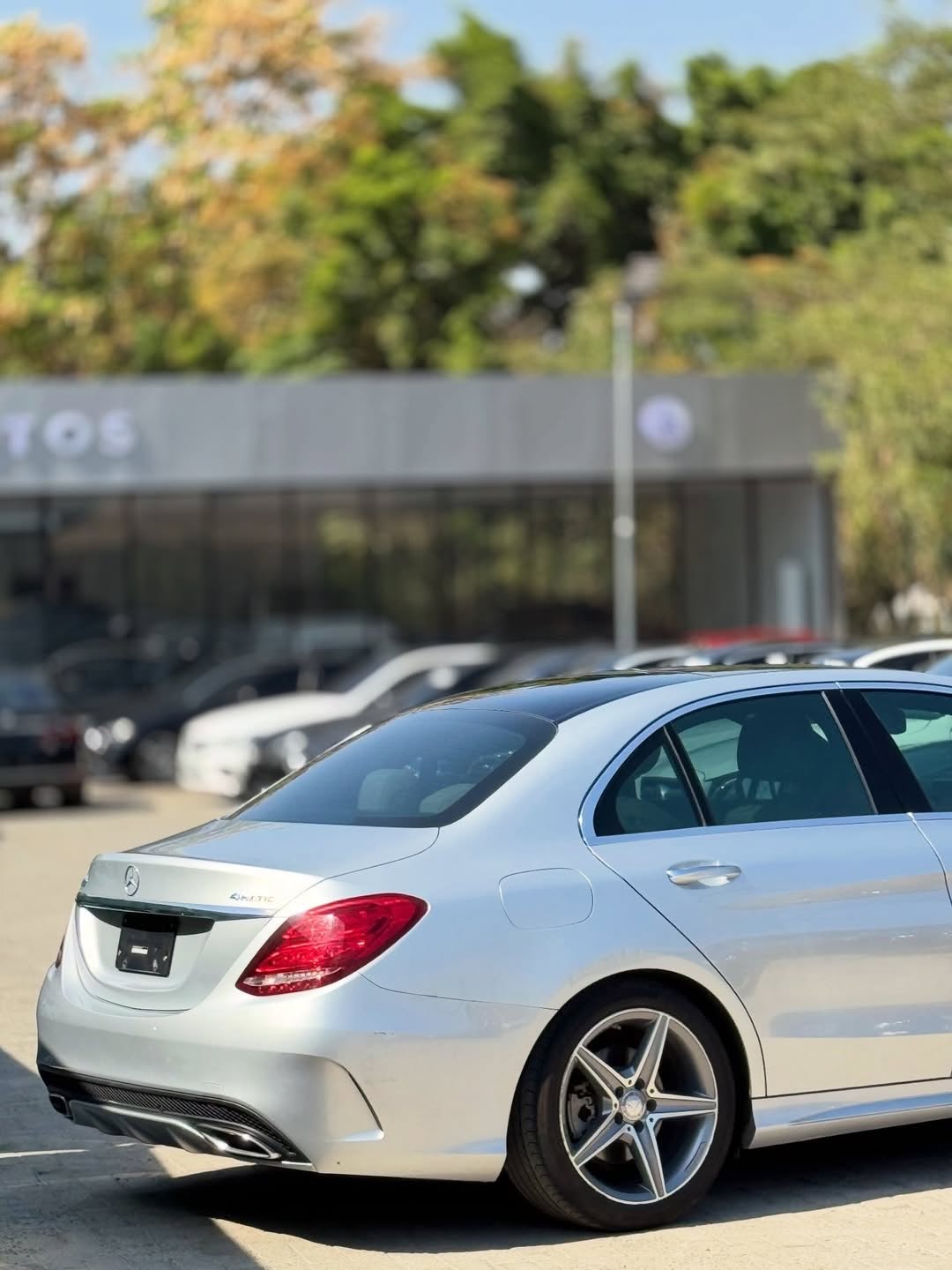 Luxury Meets Duty-Free: 2015 Mercedes C400