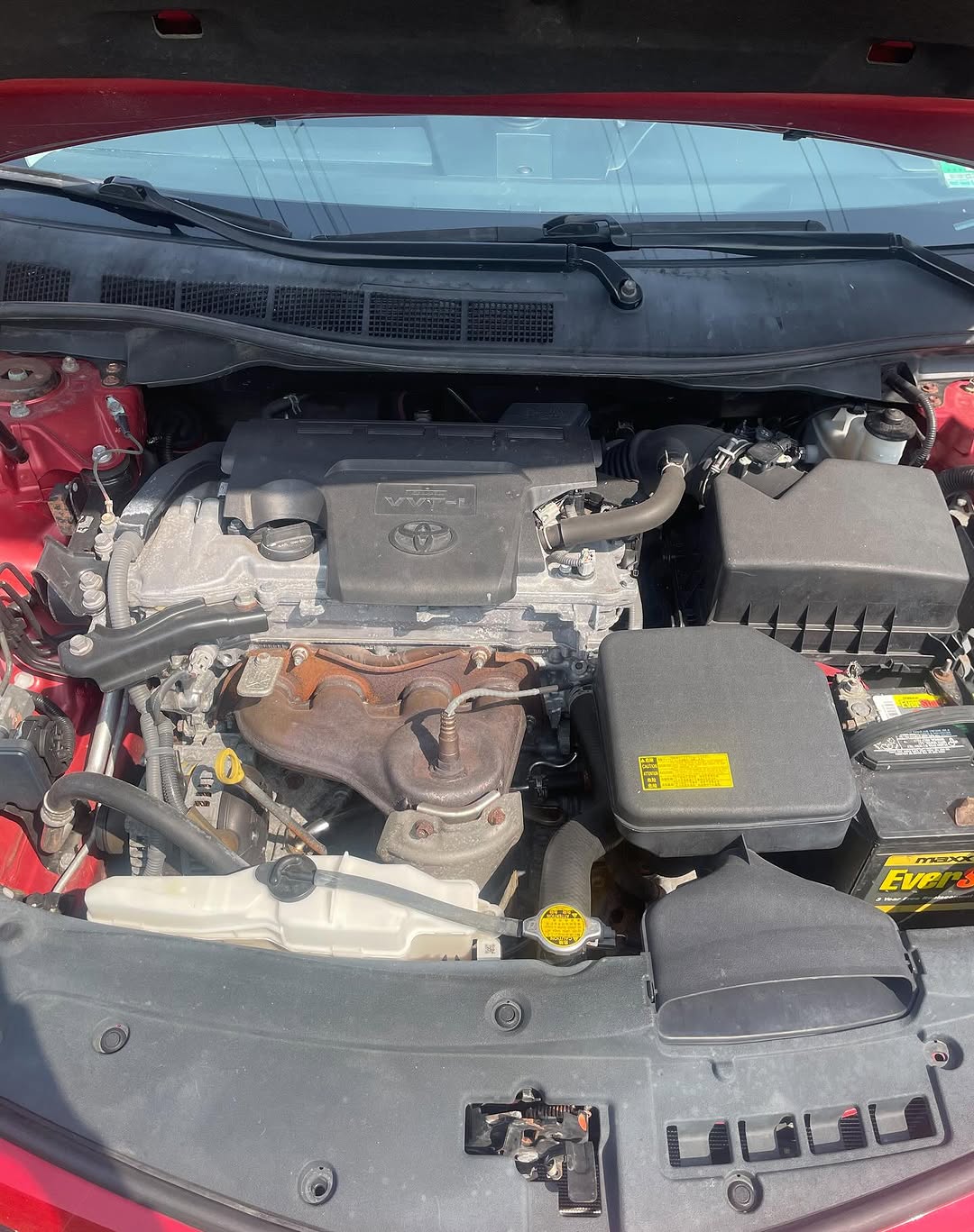 2013 Toyota Camry SE: Sunroof & Camera, Just 15M
