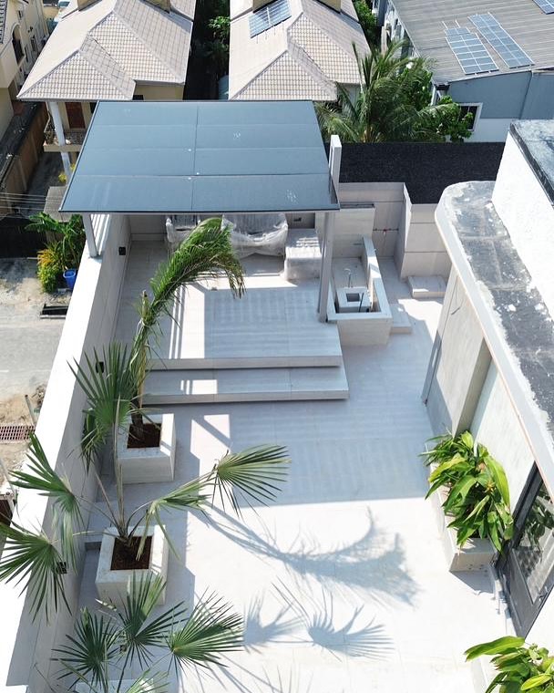 Dreamy 2-Bed Apartment with Pool & Rooftop Lounge