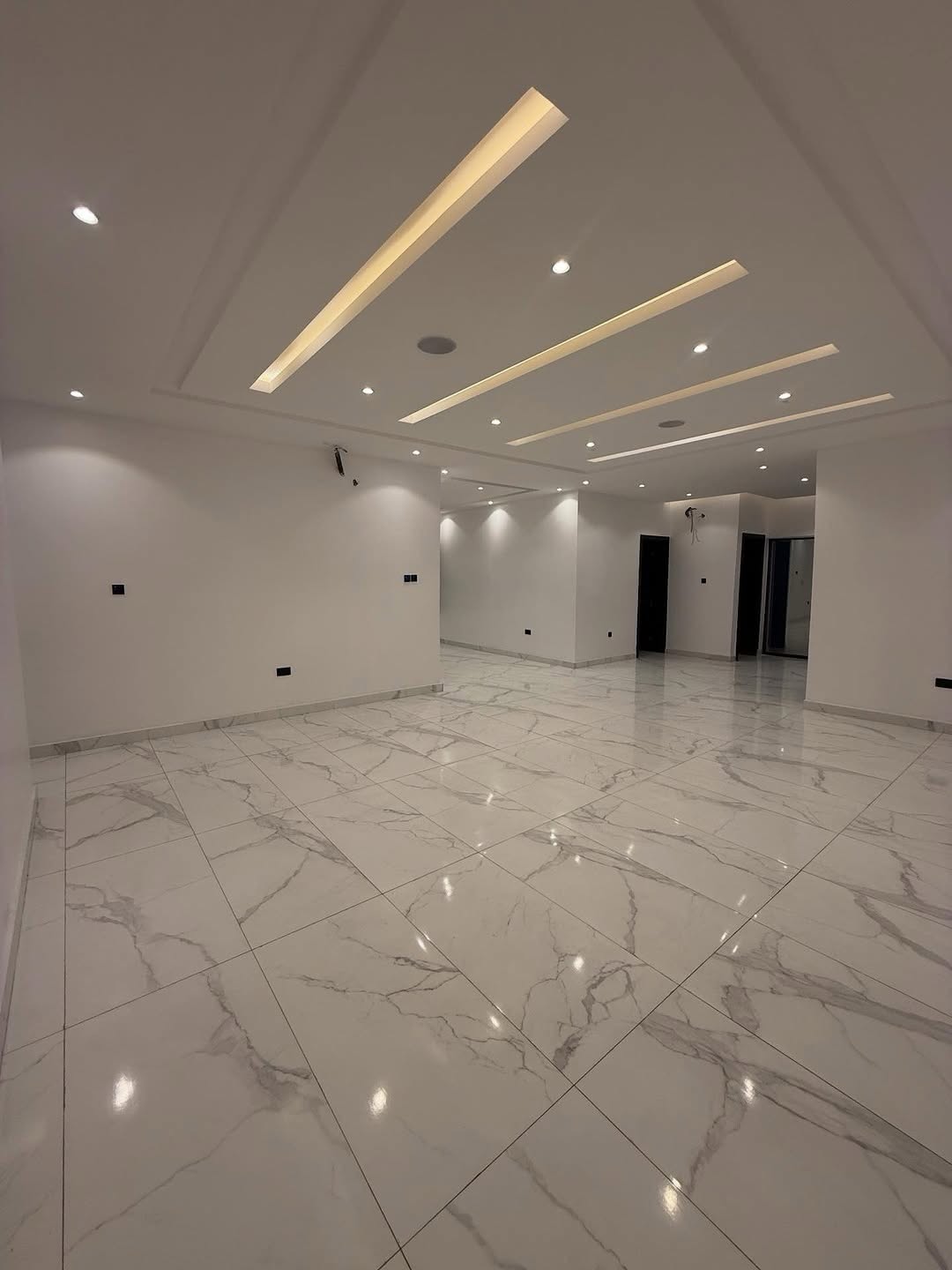 Lekki Phase 1 Gem: Spacious 2 & 3 Bed En-Suite Apartments