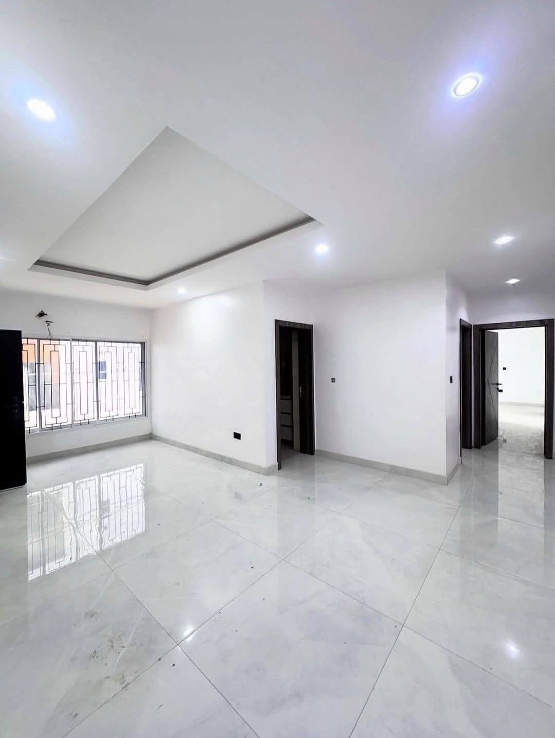 Brand New Oniru Estate: Modern Luxury, 24/7 Security