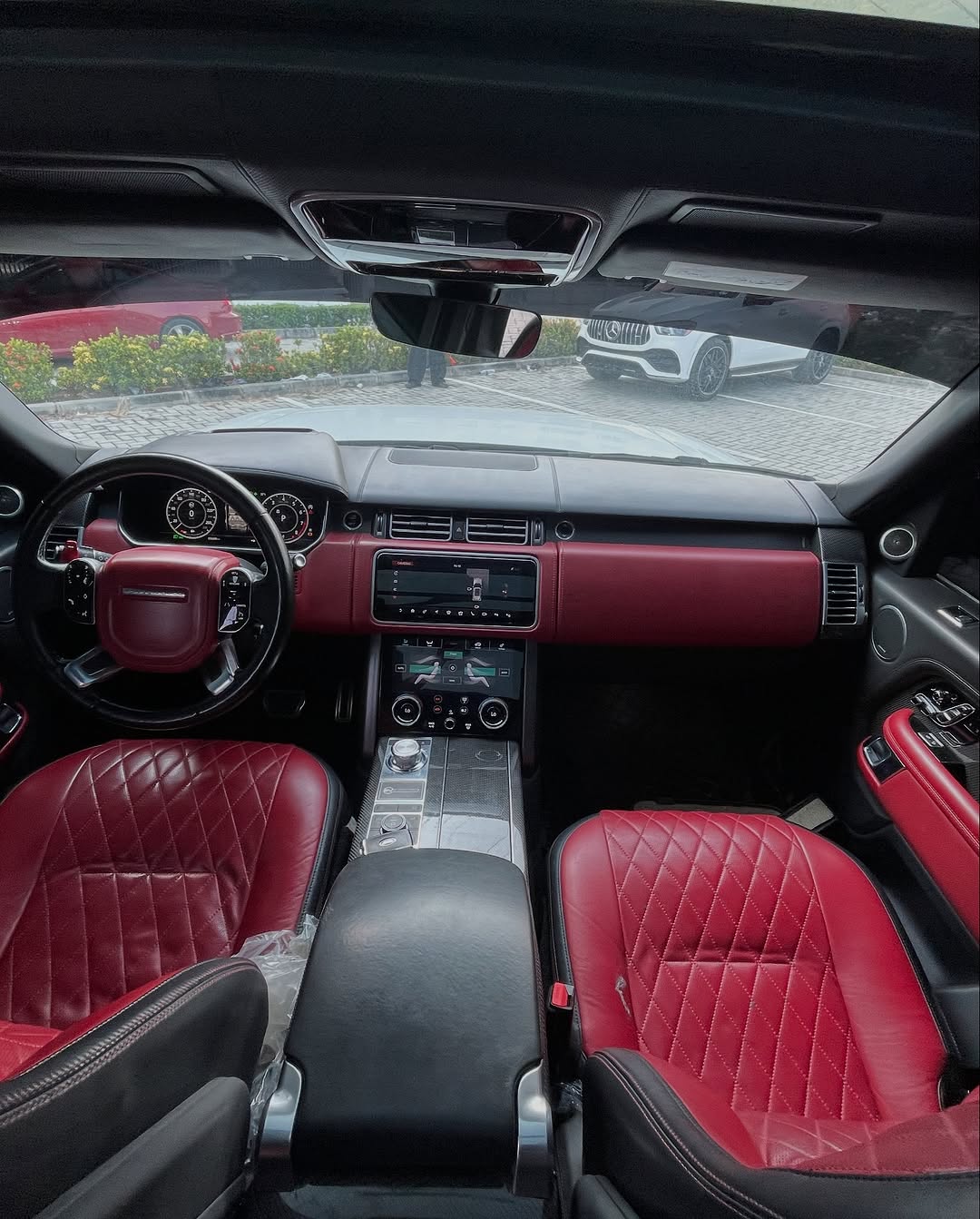 2018 Range Rover Autobiography: Peak Luxury Awaits