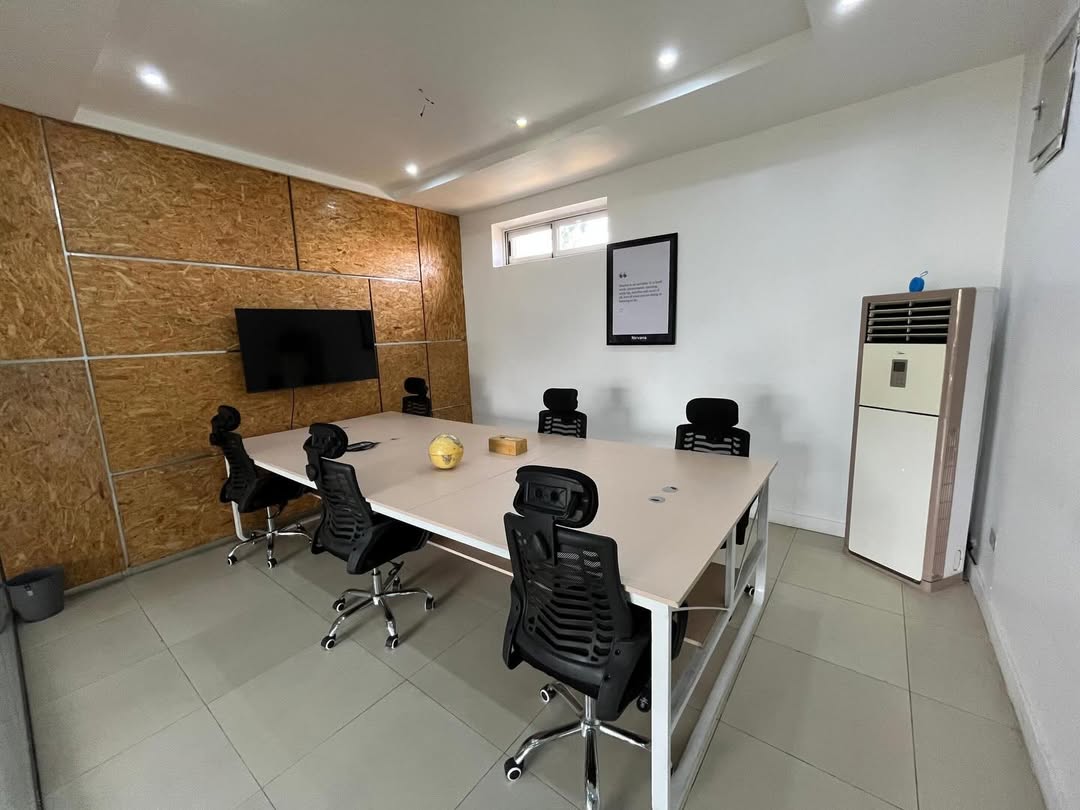 Industrial-Grade Training Tables: Ready for Your Center