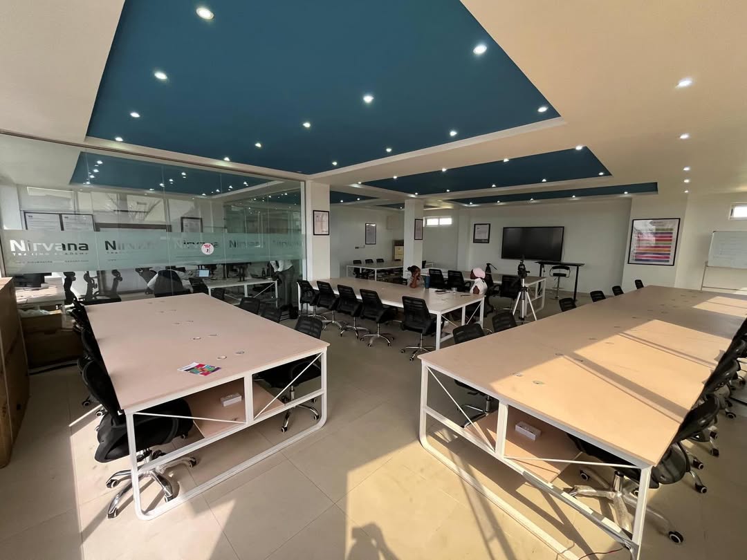 Industrial-Grade Training Tables: Ready for Your Center