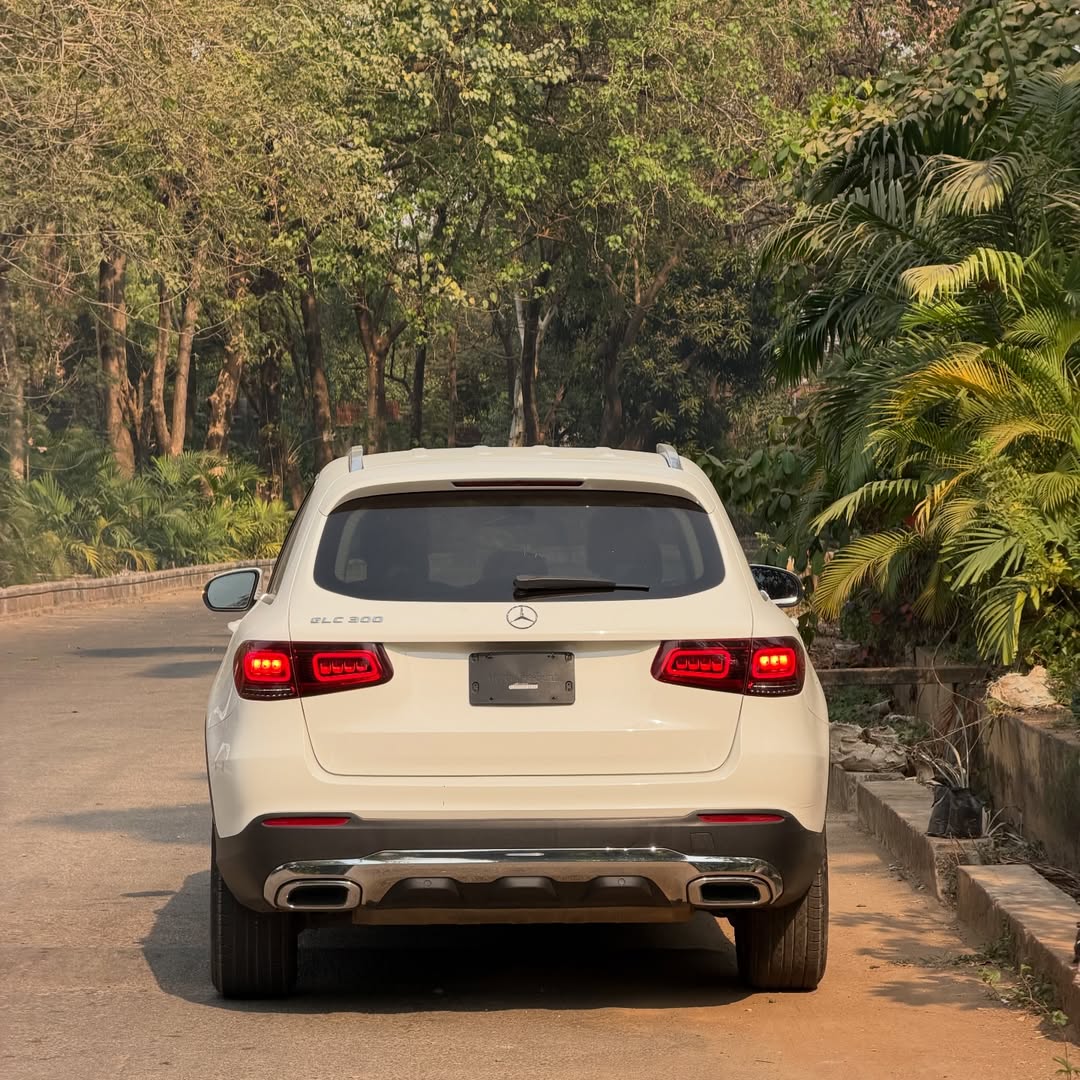 2021 Mercedes GLC300: Duty-Free Luxury Awaits