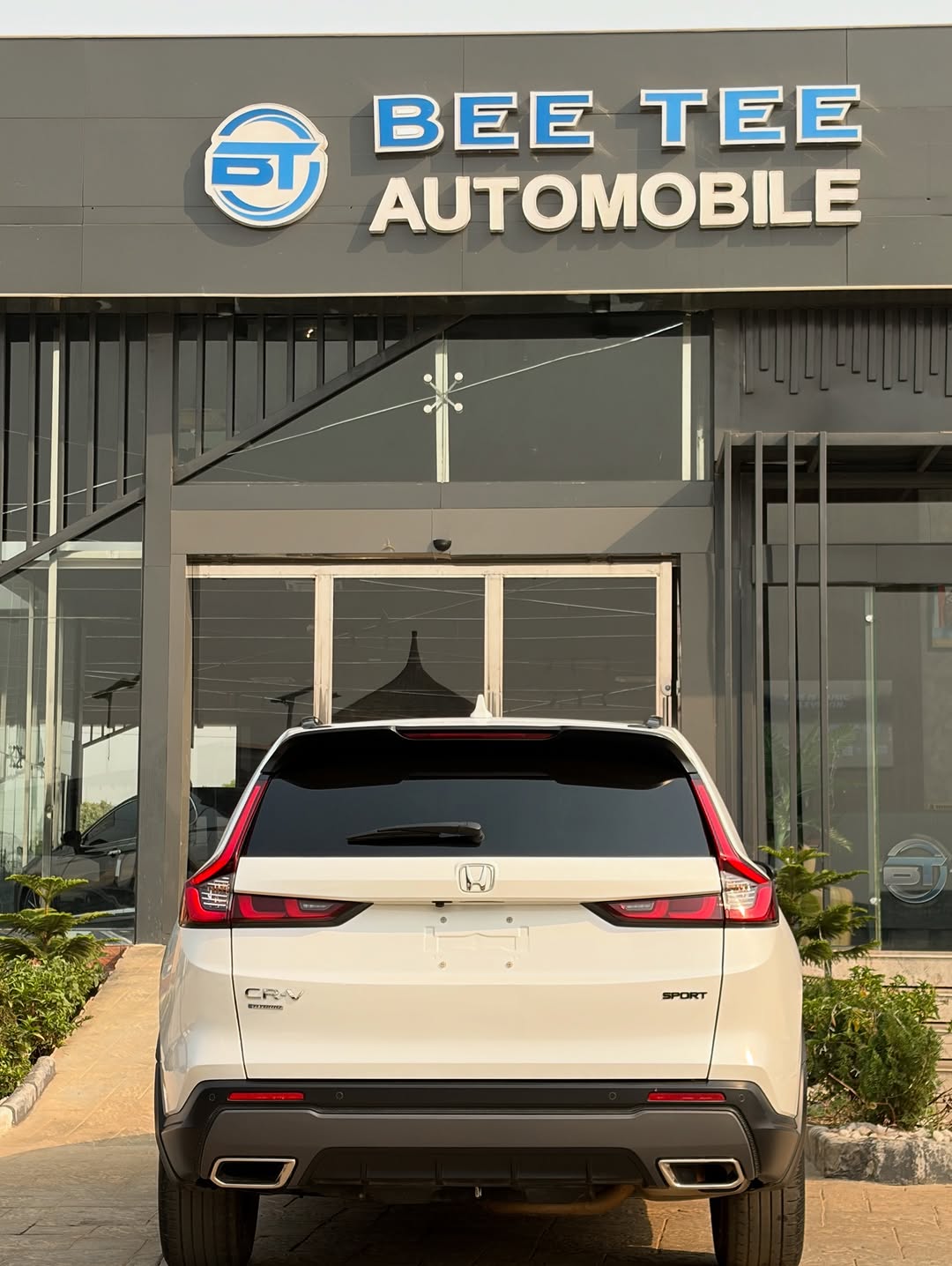 2024 Honda CR-V Sport: Luxury Meets Adventure