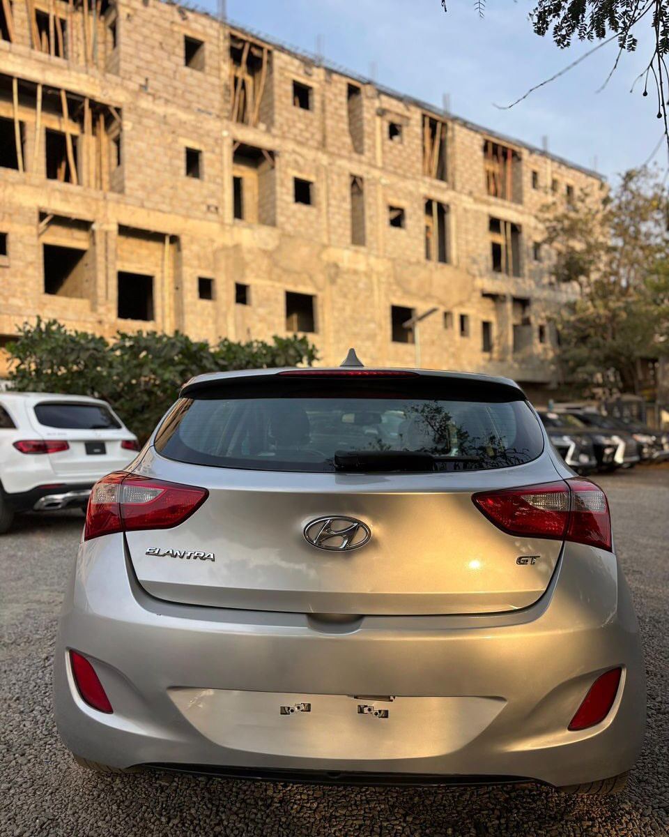 2013 Hyundai Elantra GT: Clean, Duty-Paid & Ready
