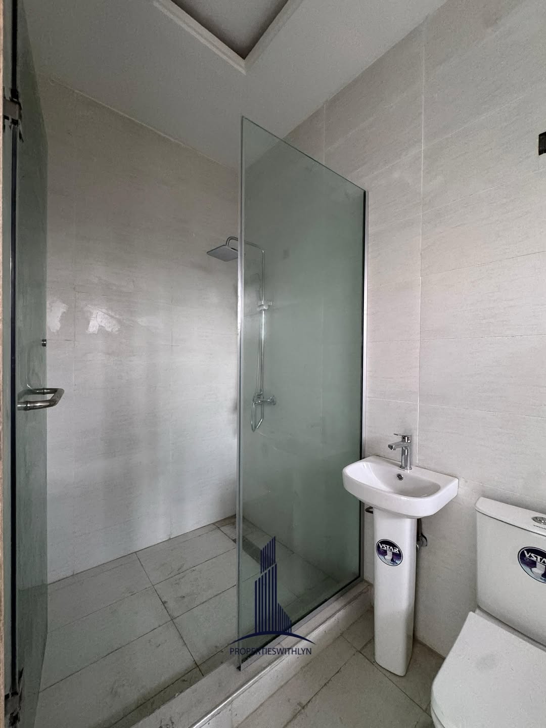 Elegant 4-Bed Terrace Duplex with BQ in Secure Lekki Estate