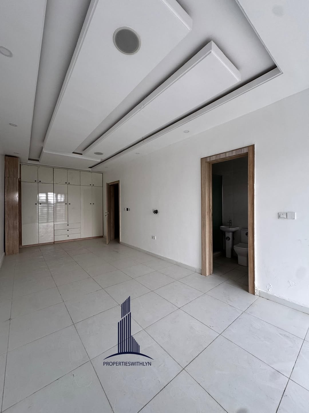 Elegant 4-Bed Terrace Duplex with BQ in Secure Lekki Estate