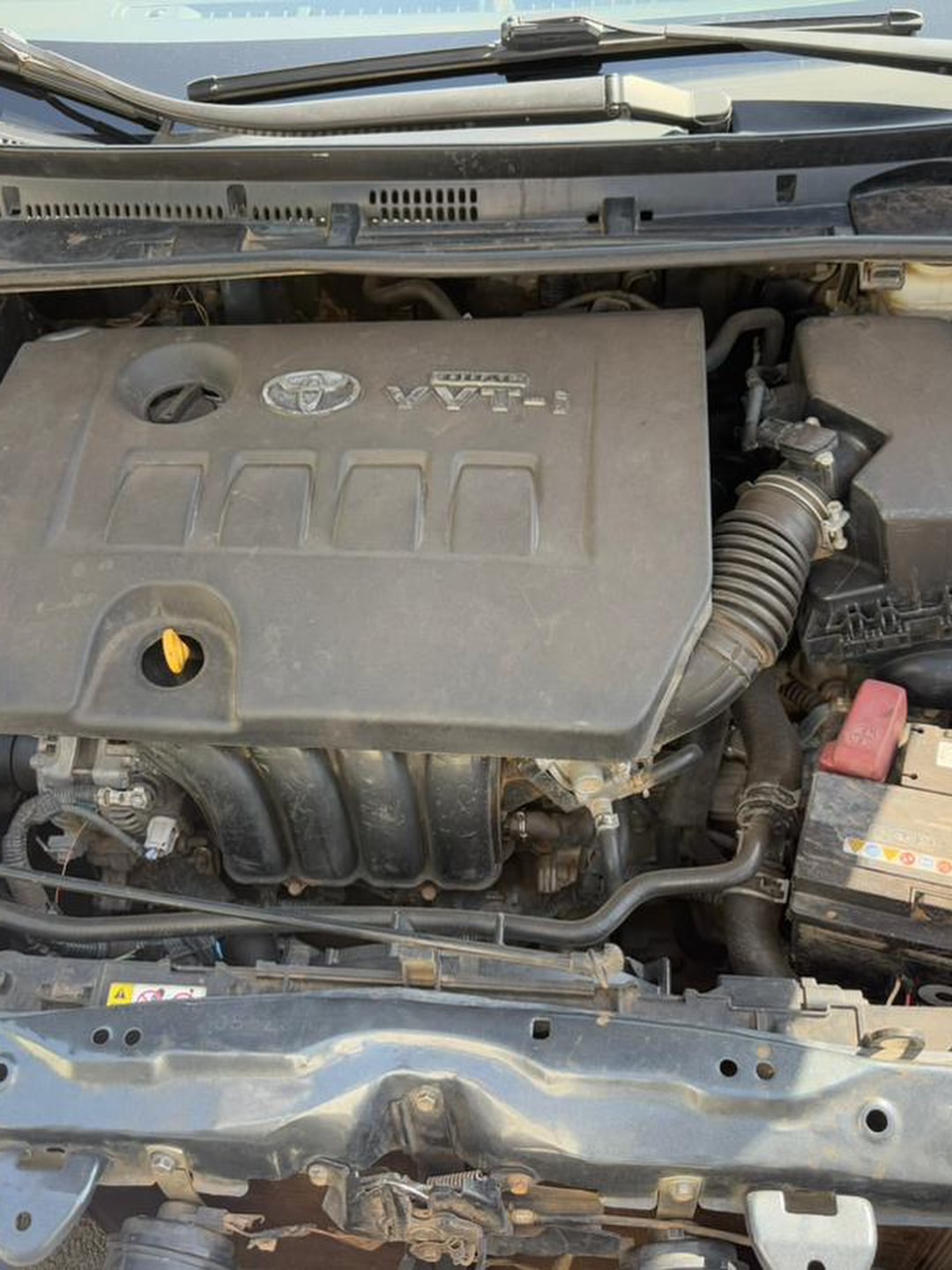 2016 Toyota Corolla LE: Super Clean & Original Papers