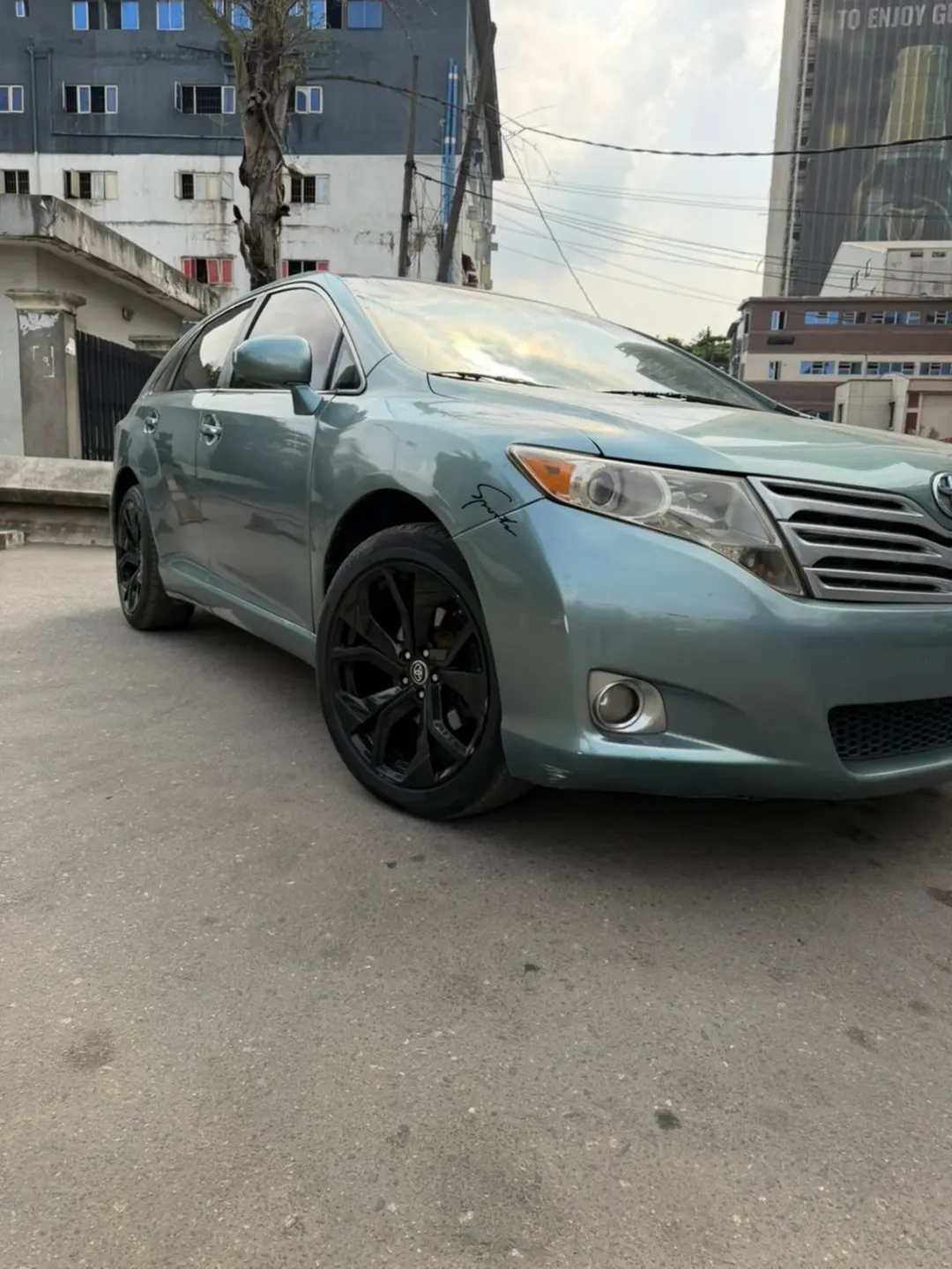 2011 Toyota Venza: First Owner, Perfect Engine, Ready to Drive
