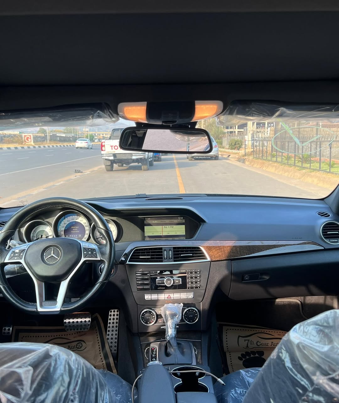 Luxury Unleashed: 2012 Mercedes C300, Fully Loaded
