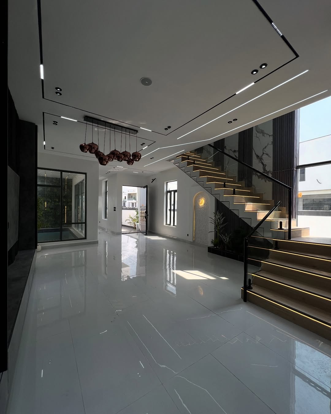 Lekki’s Ultimate 5-Bedroom Estate Oasis