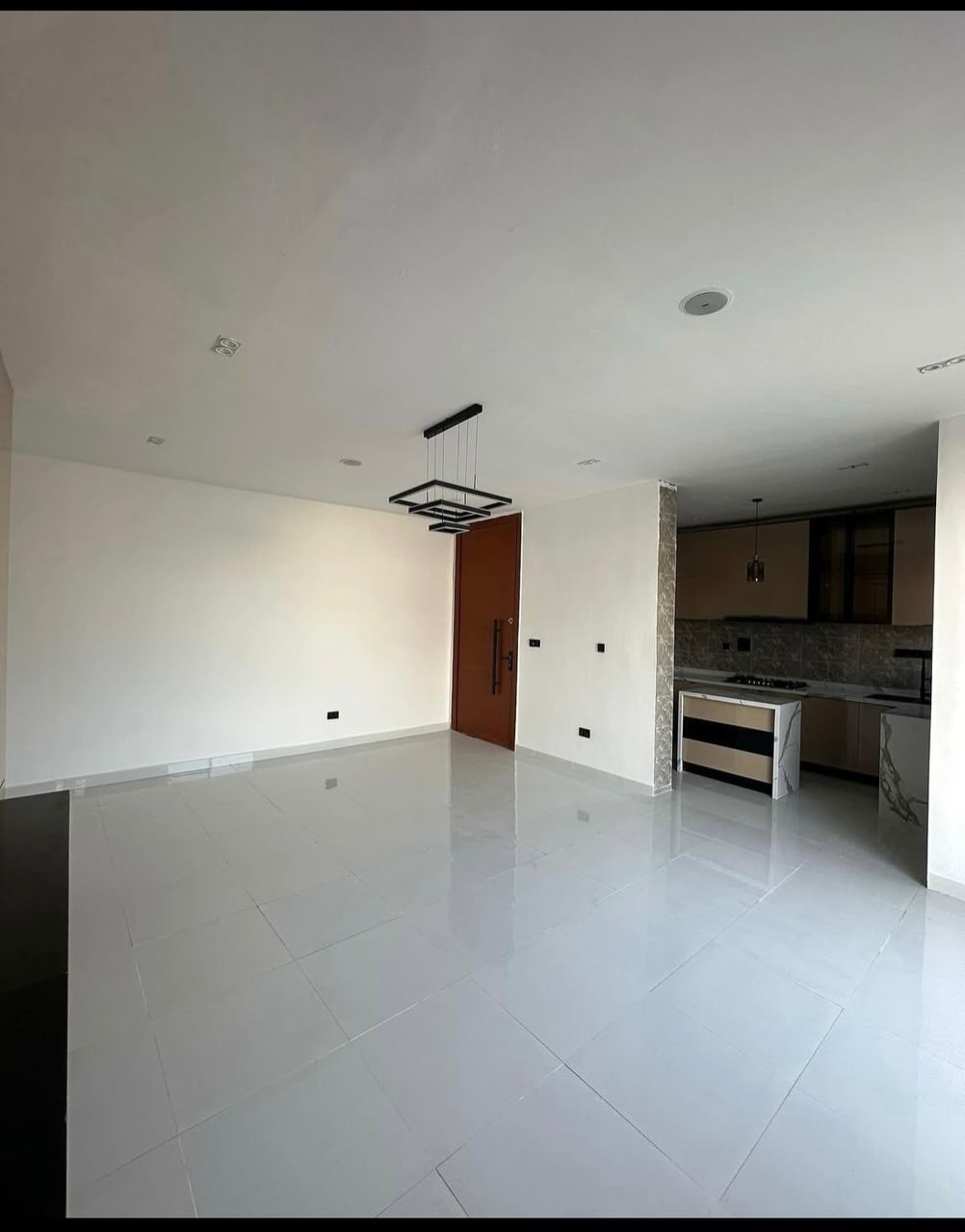 Lekki’s Newest Gem: 2-Bed Ensuite with Walk-In Closet
