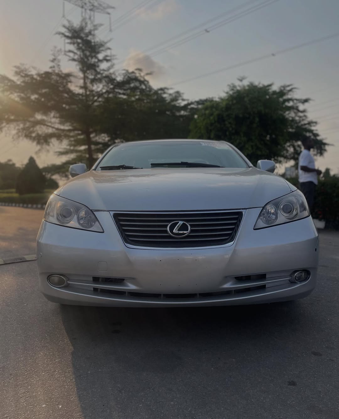 Imported Luxury: 2007 Lexus ES350 with Sunroof