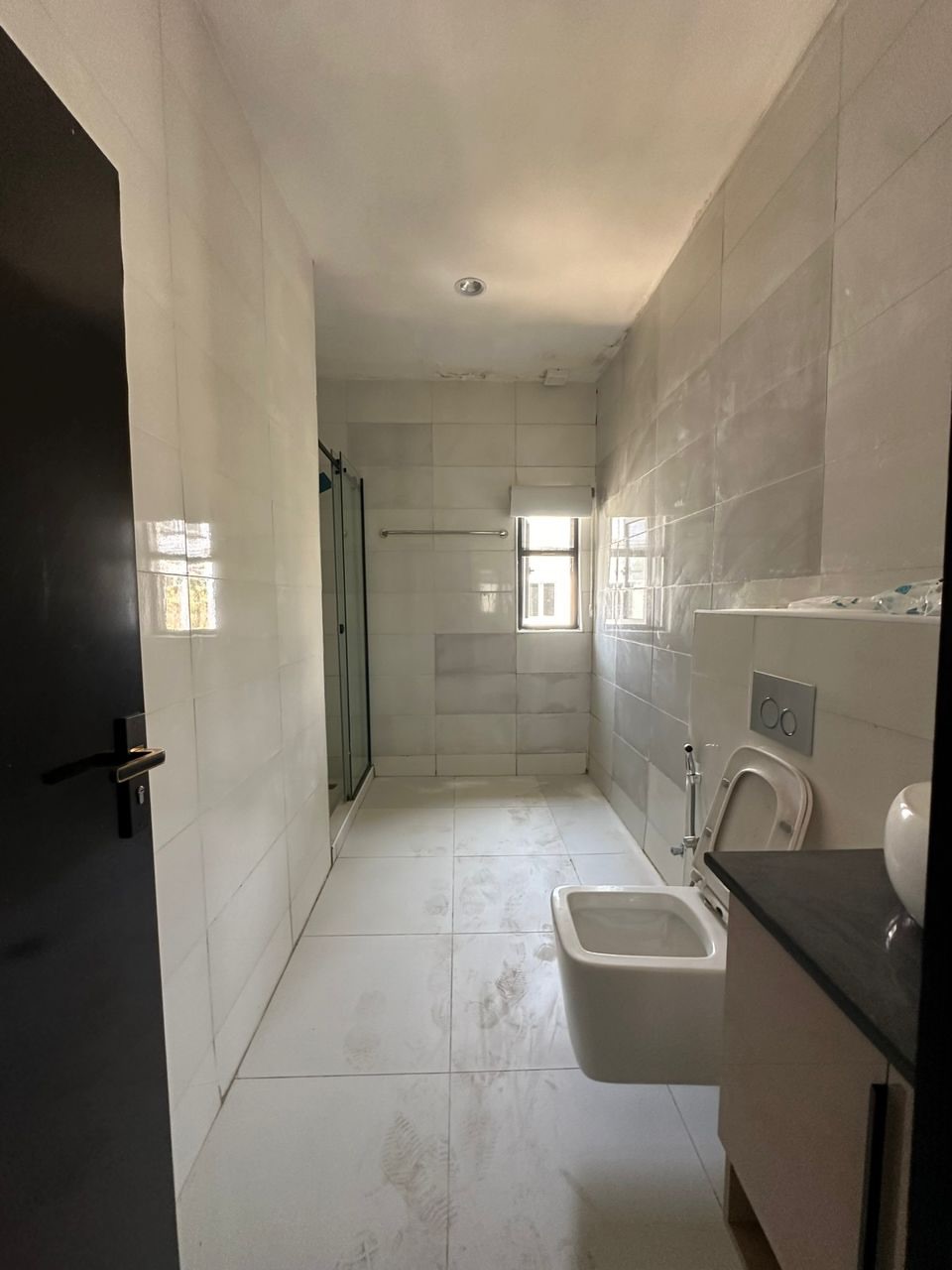 Exquisite 5-Bed Terrace Duplex in Guzape