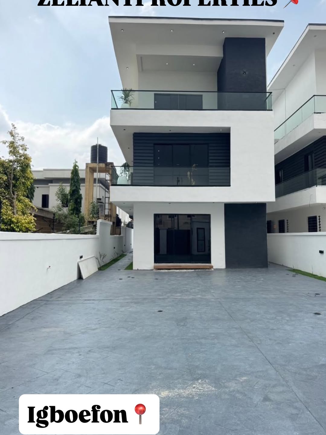 Ultimate 5-Bed Duplex with Private Pool & Rooftop Cinema