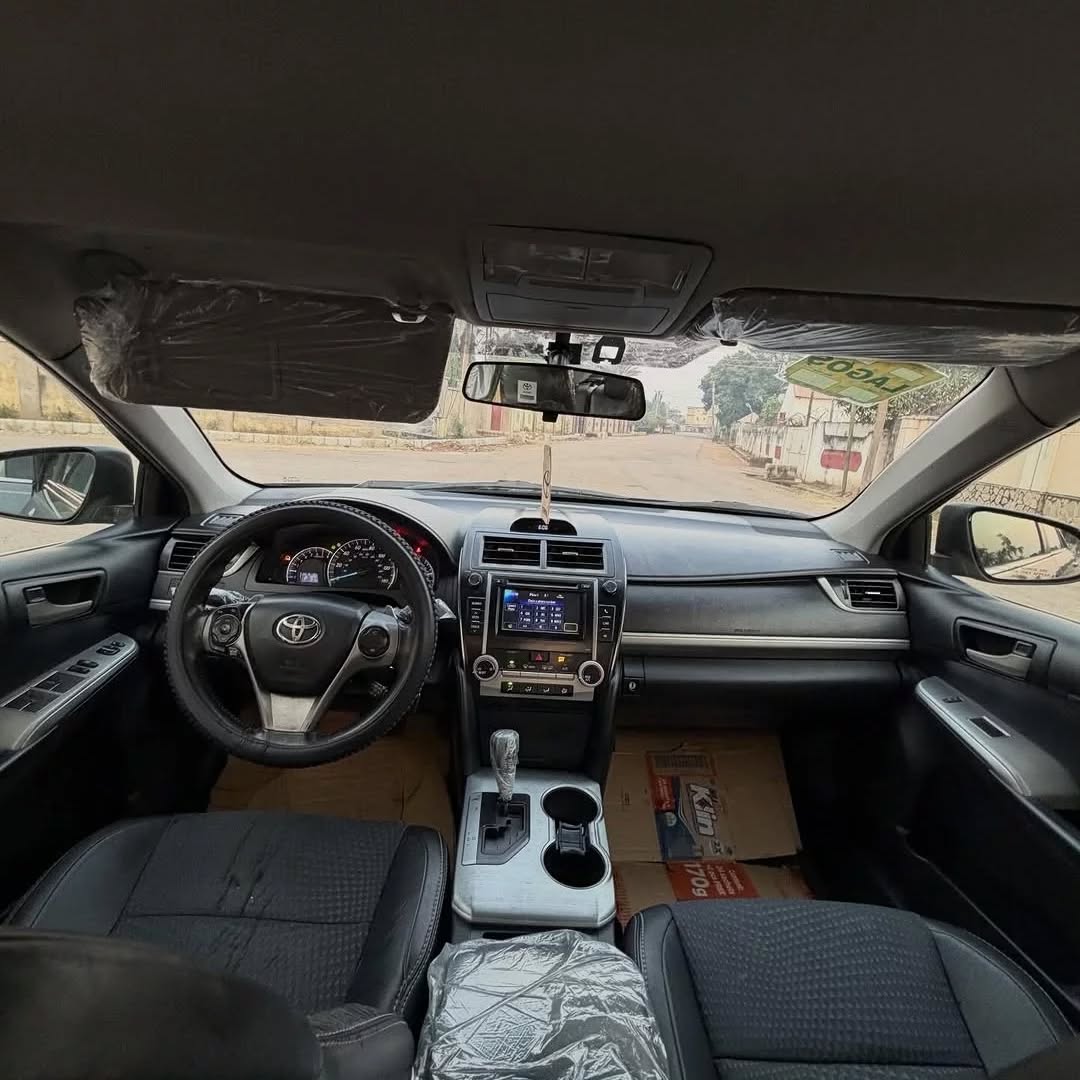 2013 Camry SE: Reliable Luxury, Just $12.8K