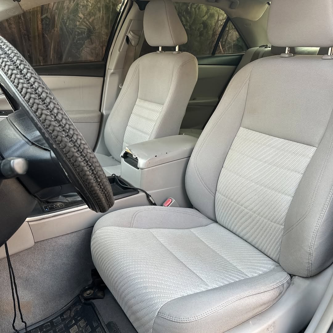 2016 Toyota Camry LE: Spotless & Duty-Paid in Abuja