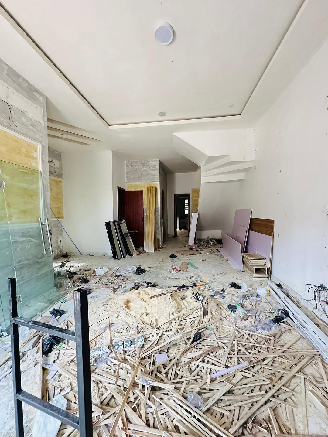 Ikota’s Finest: Modern 4-Bed Duplex with BQ