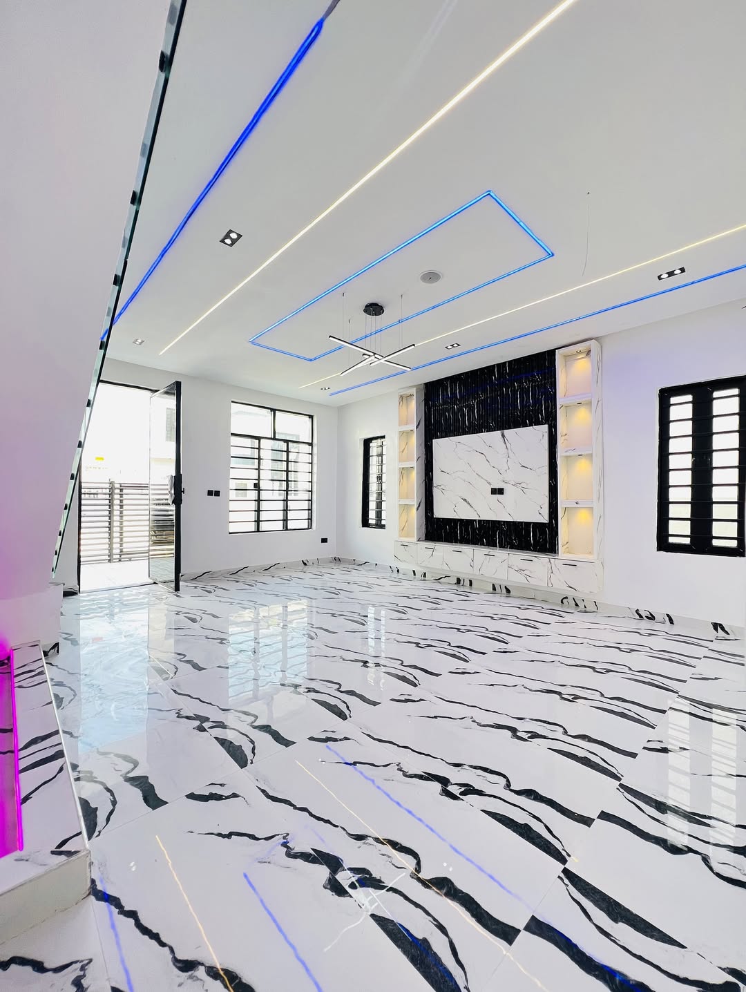 Lekki’s Ultimate 4-Bedroom Smart Home Oasis