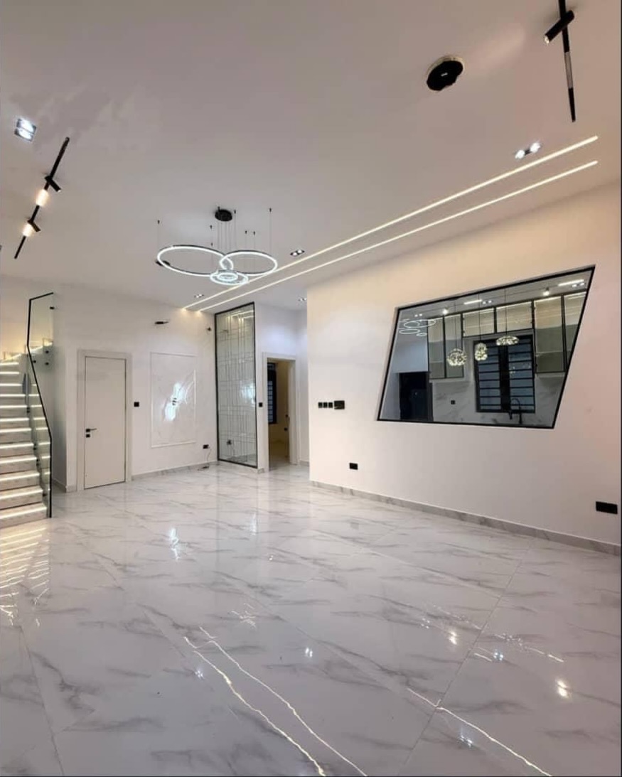 Sleek 4-Bed Duplex with Private Pool in Lekki