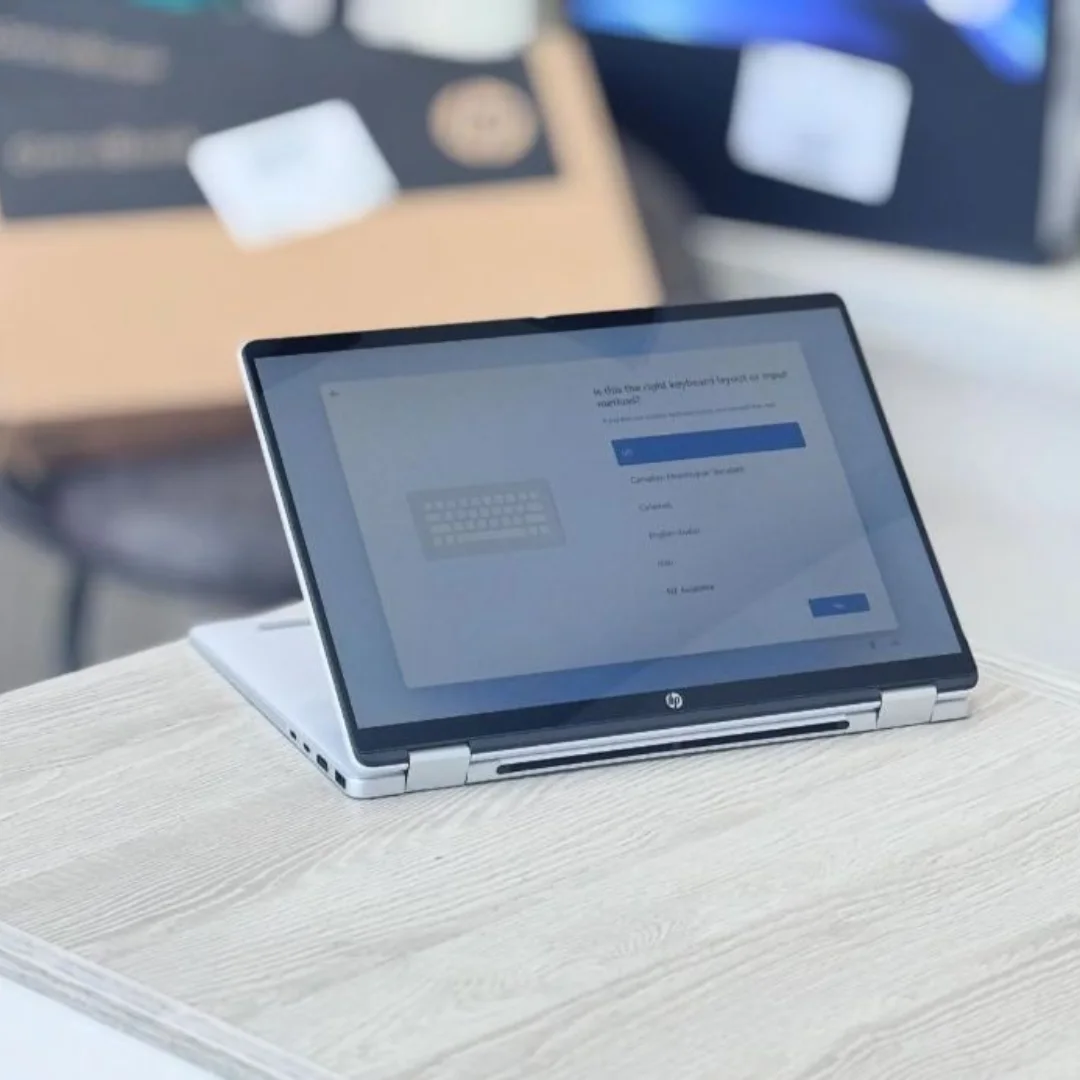 Unleash Power: HP OmniBook Flip 5 with Intel Core i7