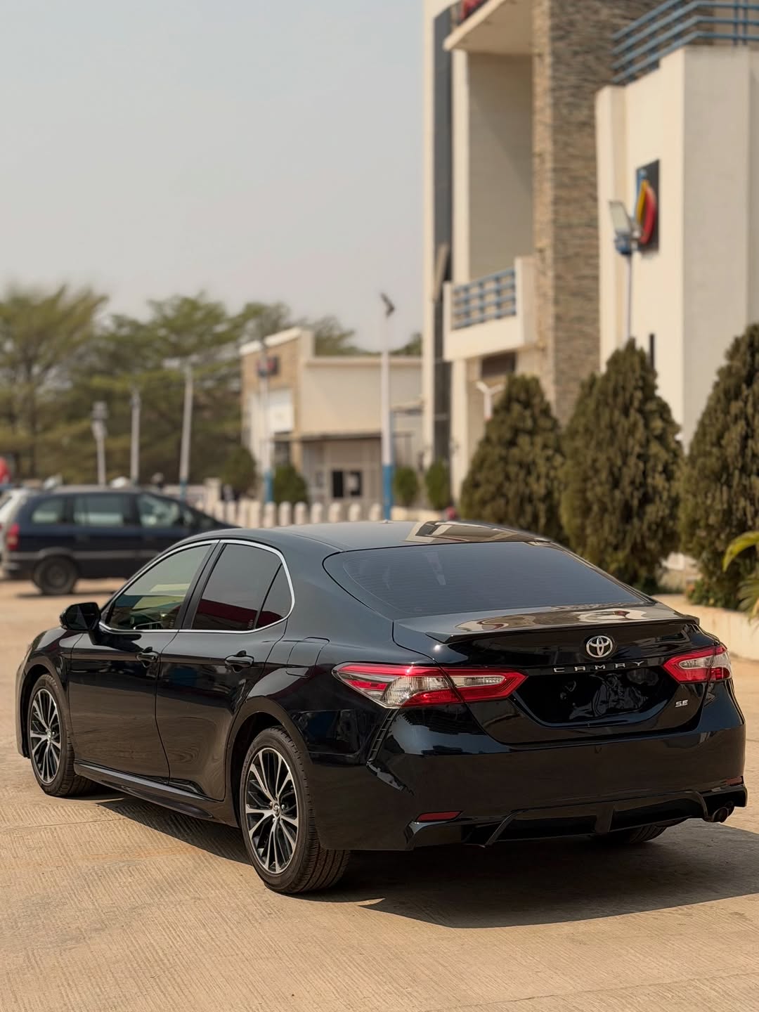 Luxury 2018 Camry SE, Fully Cleared