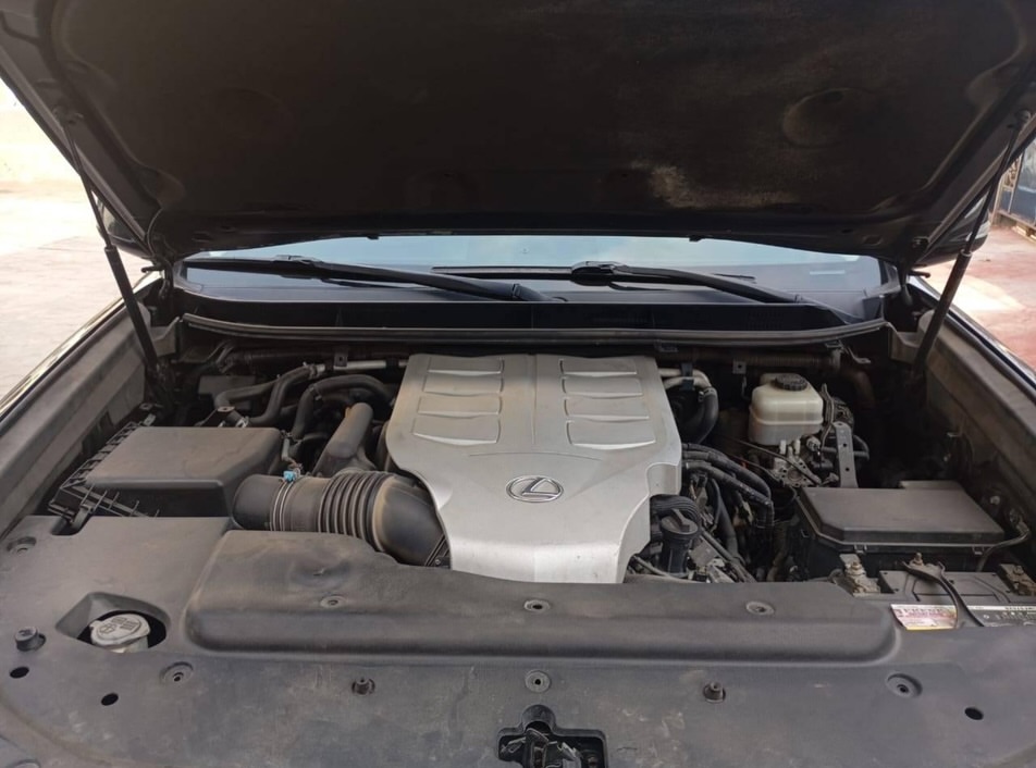 Luxury V8 Lexus GX460: 2023, Immaculate, Ready