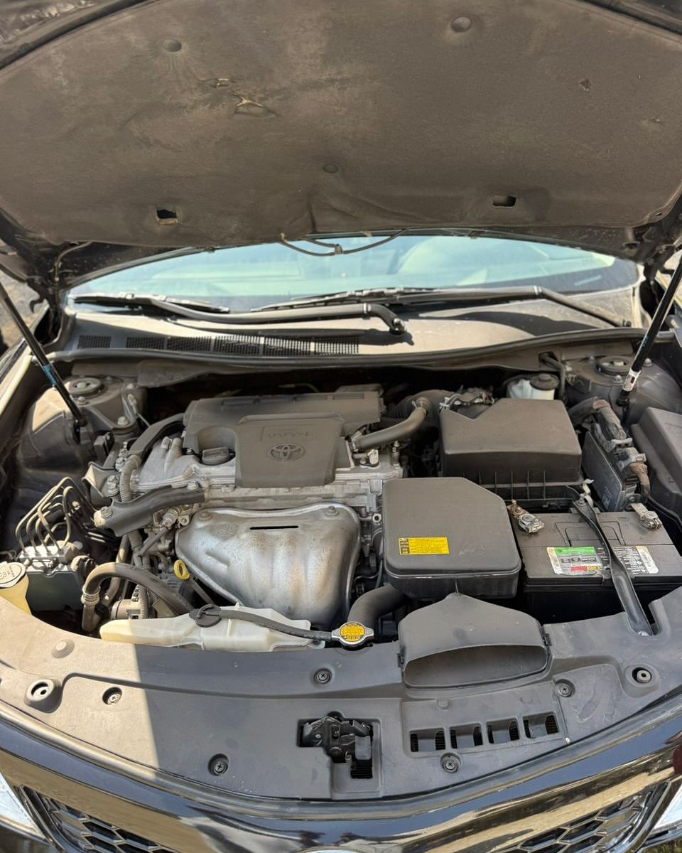 2014 Camry SE: Luxury Features, Duty-Paid & Ready