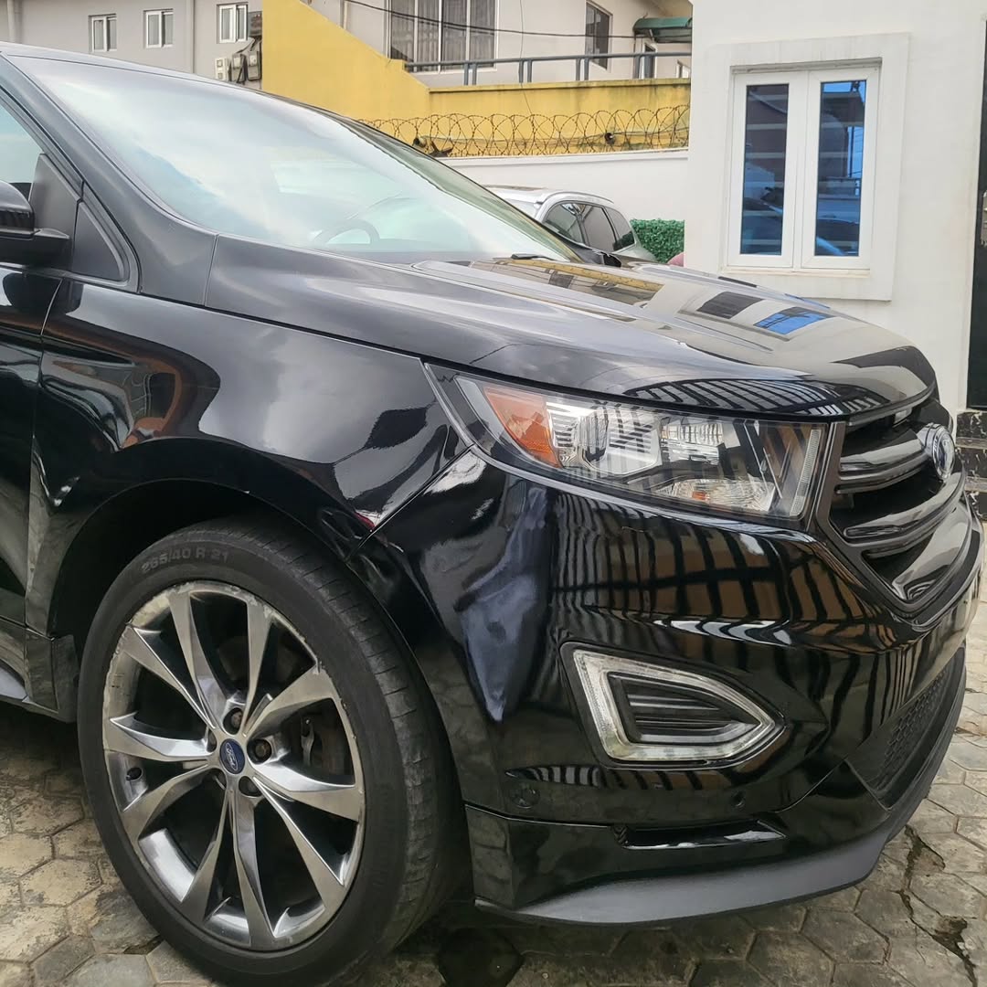 2017 Ford Edge Sport: 315HP Turbo V6, Mint & Loaded