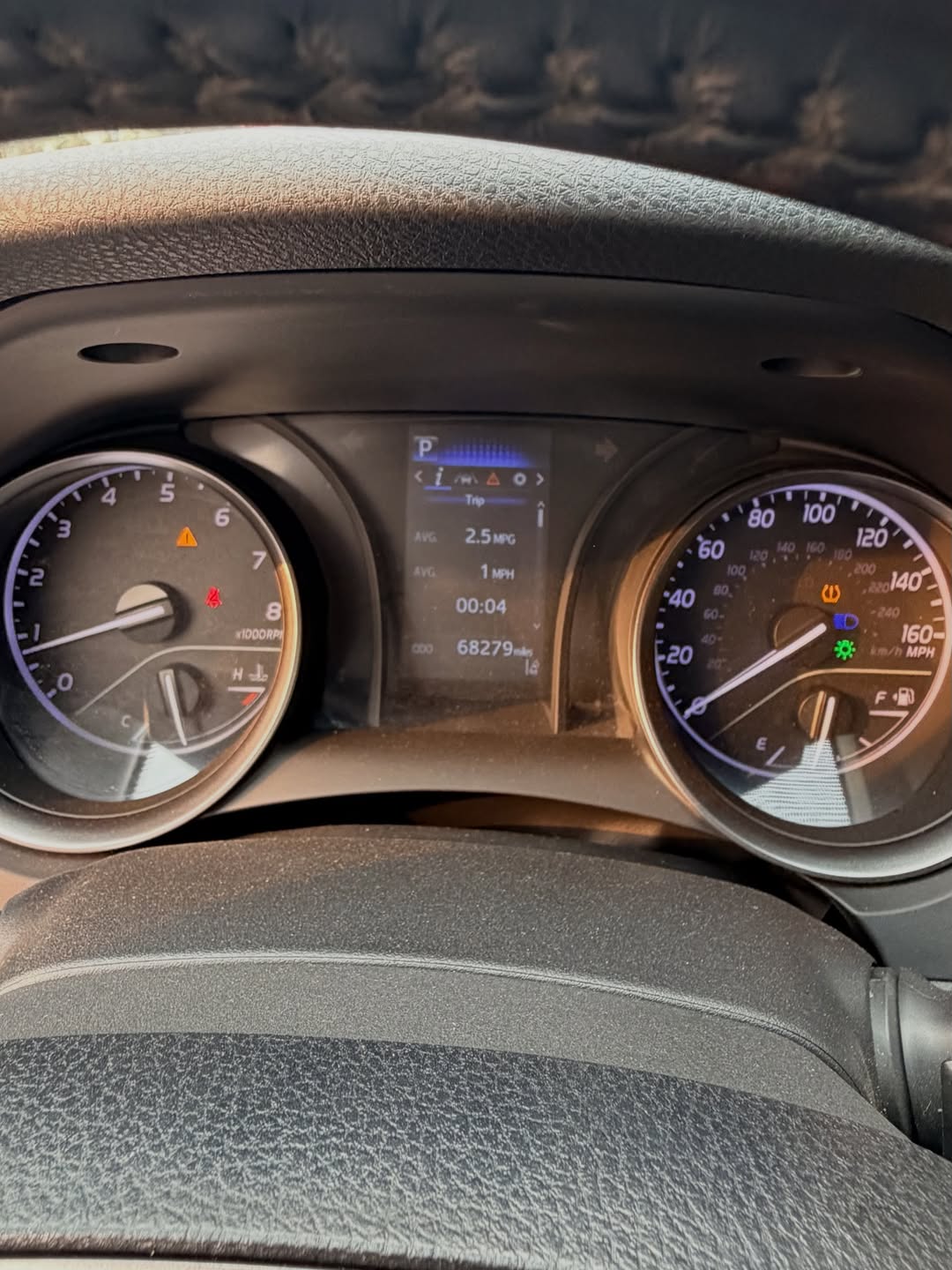 2021 Camry SE: Genuine Duty, Distressed Price!