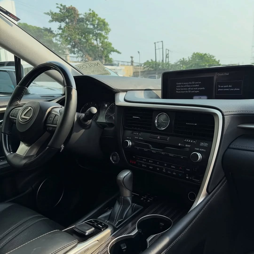 Luxury Awaits: 2019 Lexus RX350 Premium