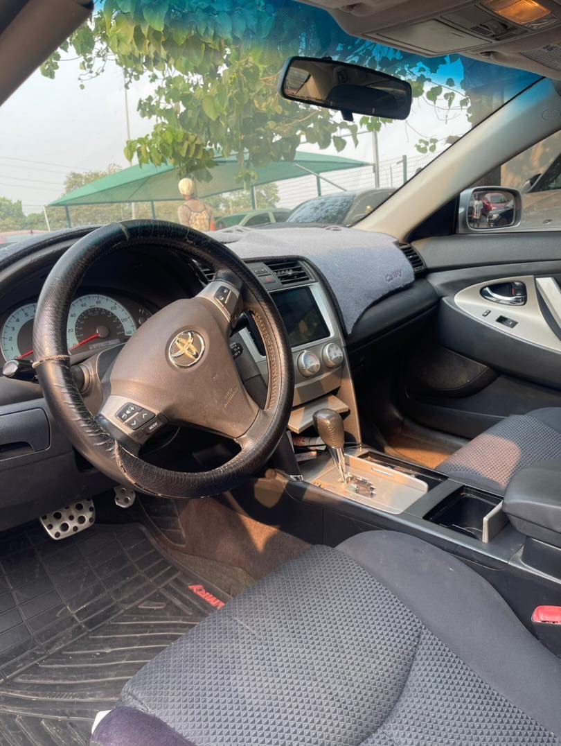 Unbeatable 2009 Camry: Super Clean, Perfectly Priced