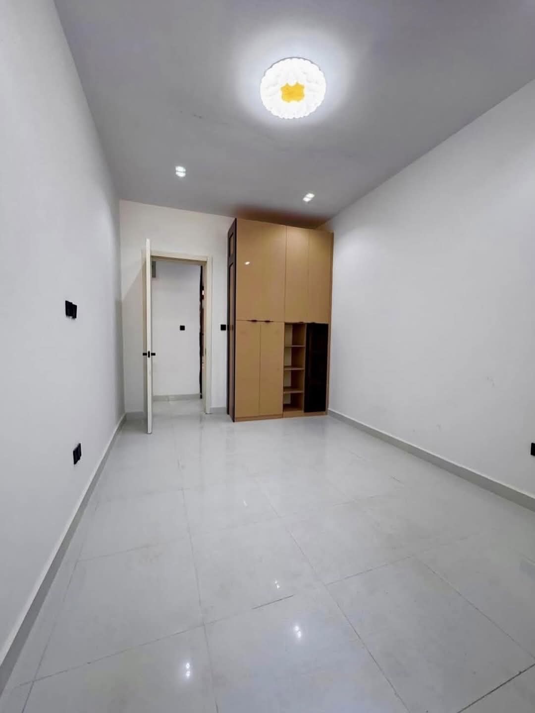 Lekki’s Crown Jewel: 2-Bedroom Oasis with BQ