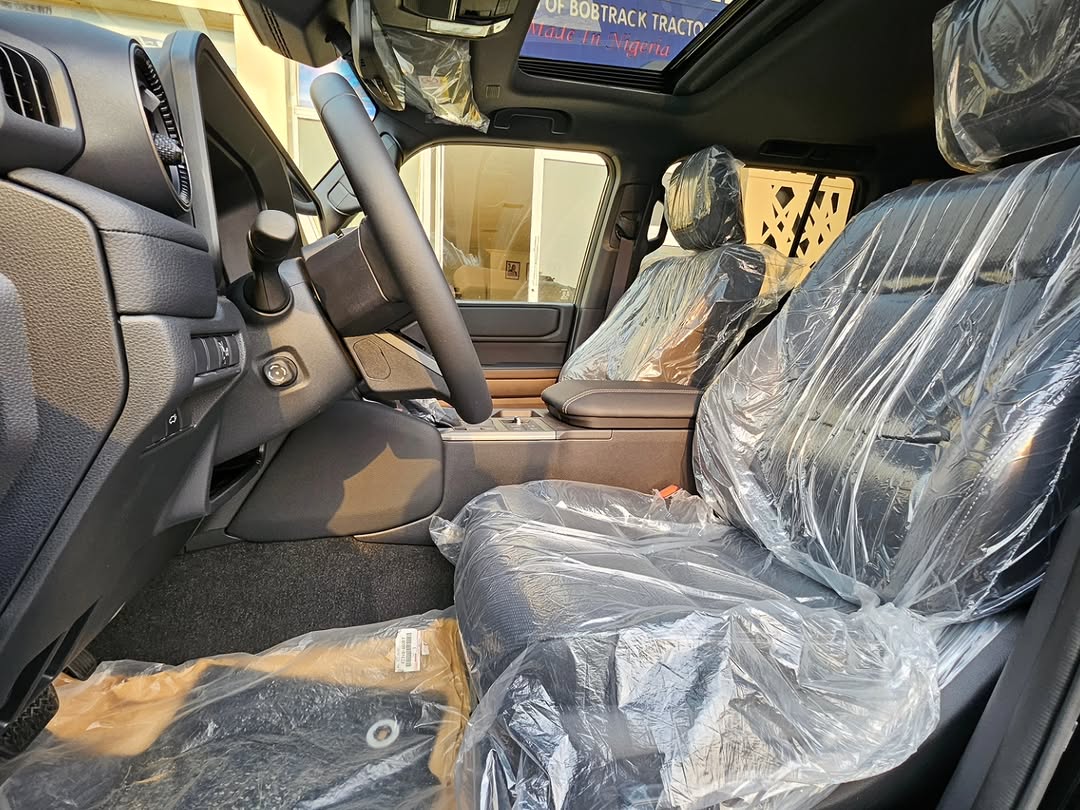 2025 Prado Adventure: Ultimate Luxury Meets Unstoppable Off-Road Power