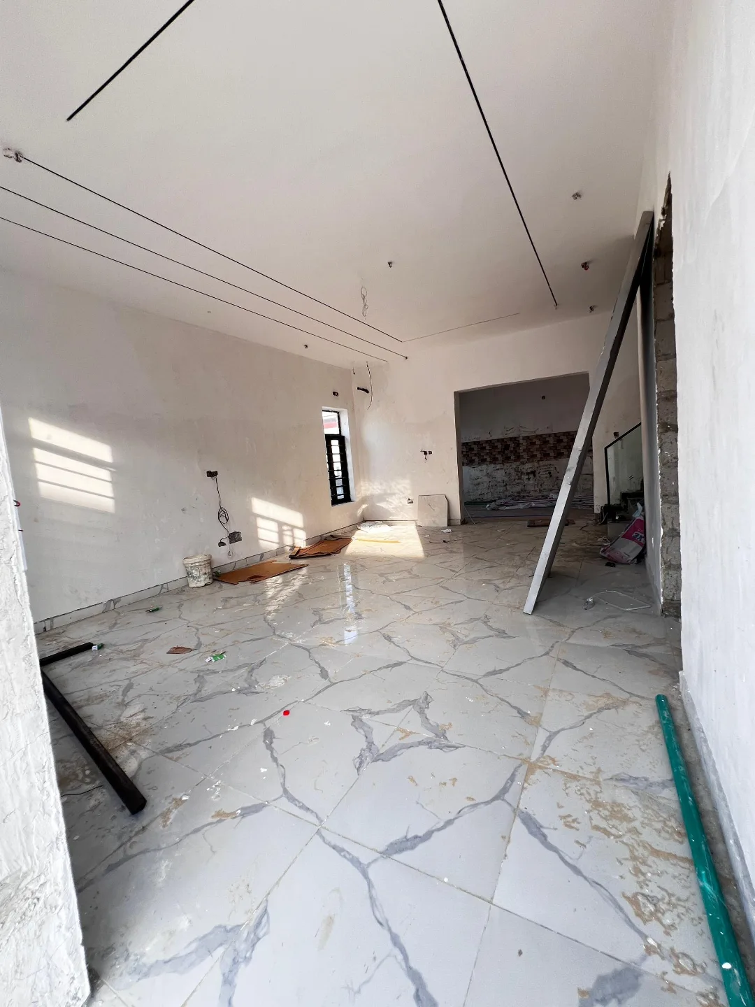 Stunning 5-Bedroom Duplex with BQ in Sangotedo