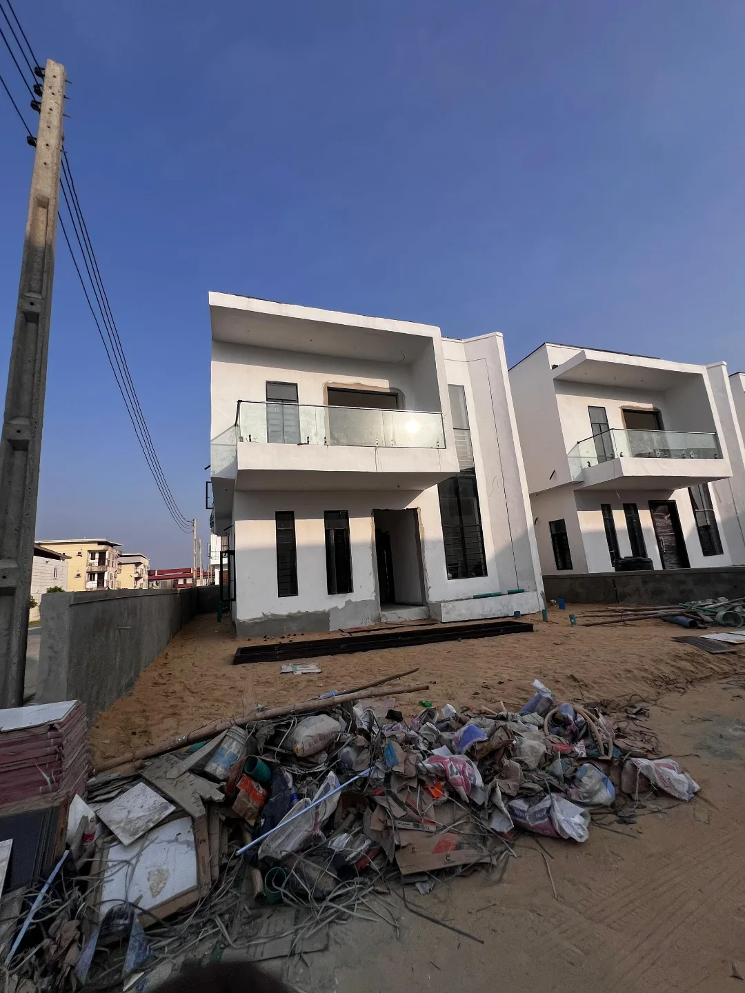 Stunning 5-Bedroom Duplex with BQ in Sangotedo