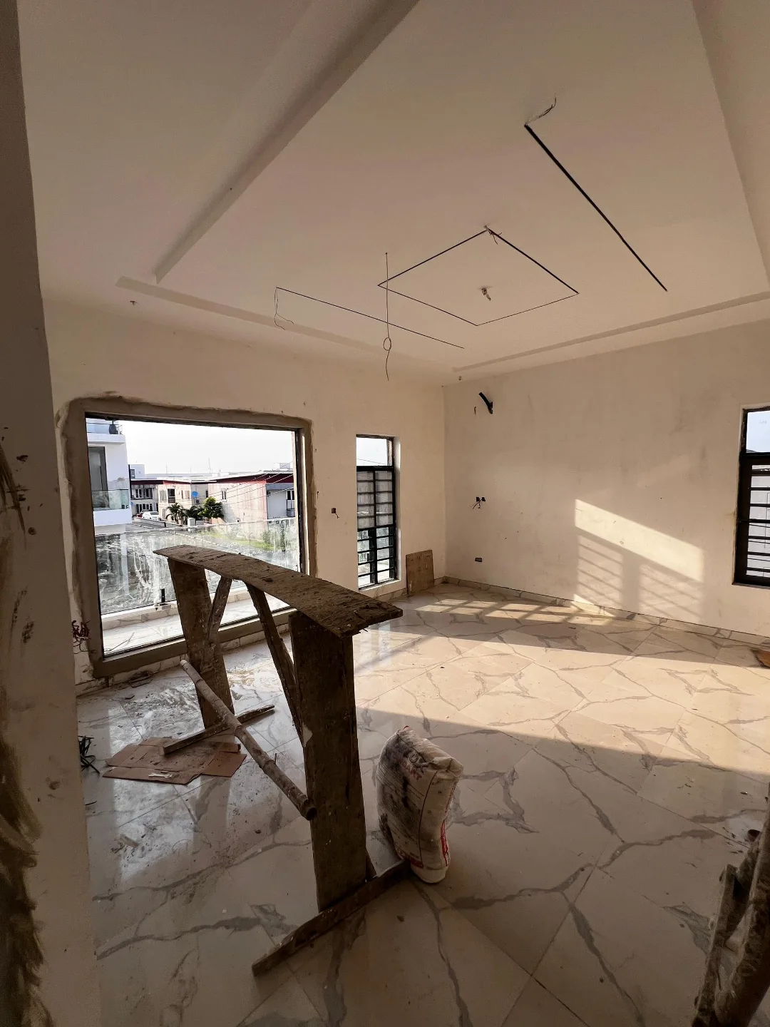 Stunning 5-Bedroom Duplex with BQ in Sangotedo