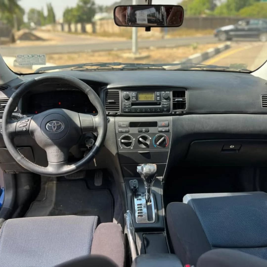 2006 Toyota Corolla: Unbeatable Value & Flawless Drive
