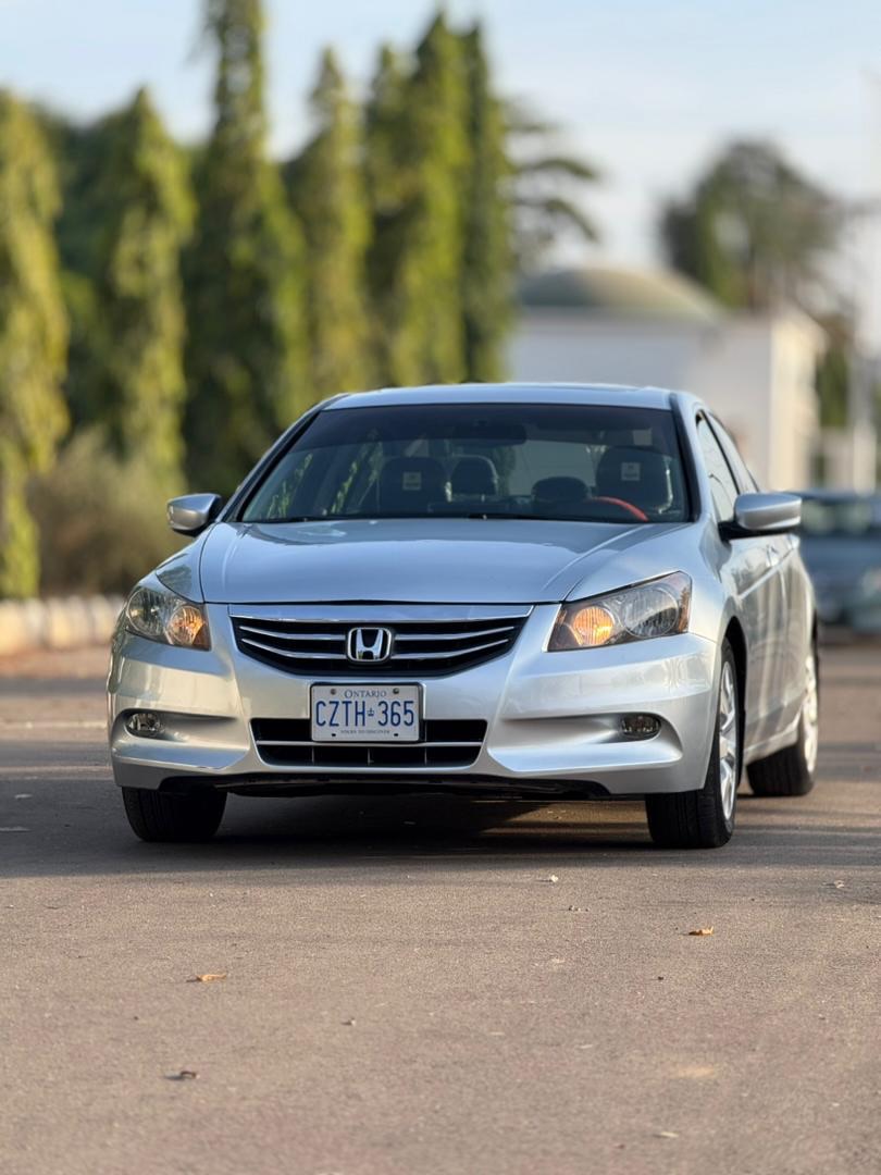 2008 Honda Accord: Super Clean & Original Papers