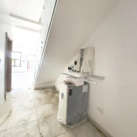 3806135755643604797_img_3