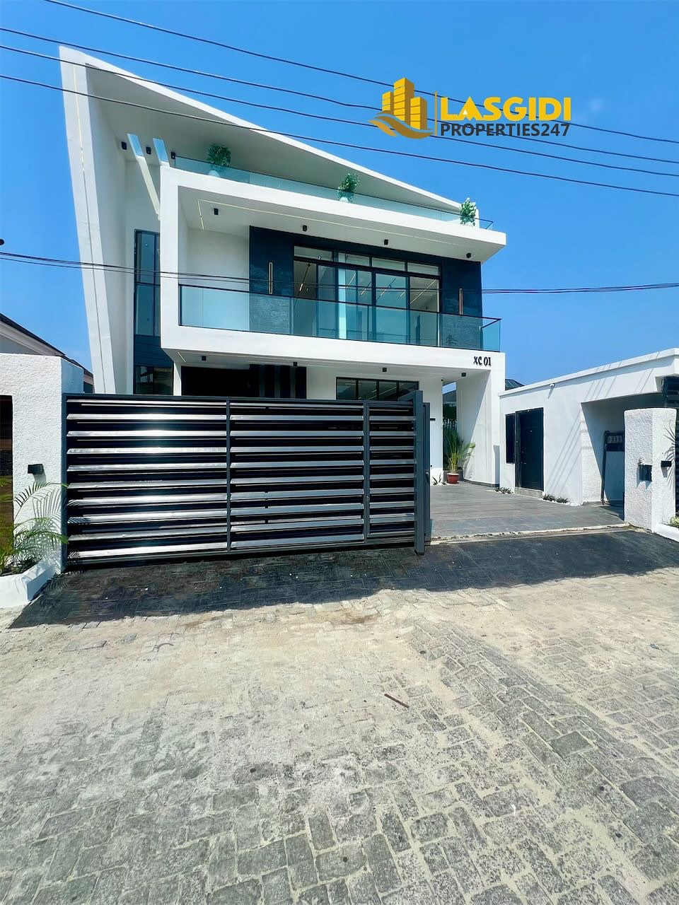 5-Bed Haven with Pool & BQ in Serene Sangotedo