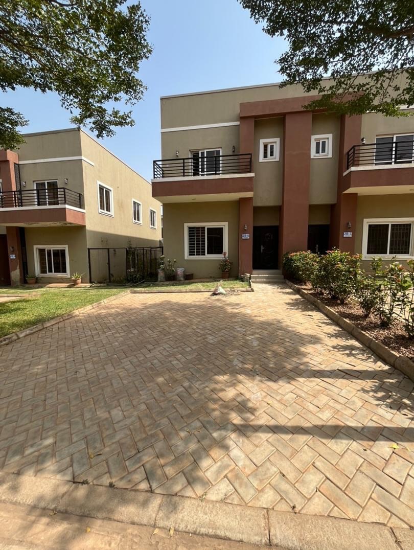 Luxurious Lokogoma Duplex: Serene 2-Bedroom Haven